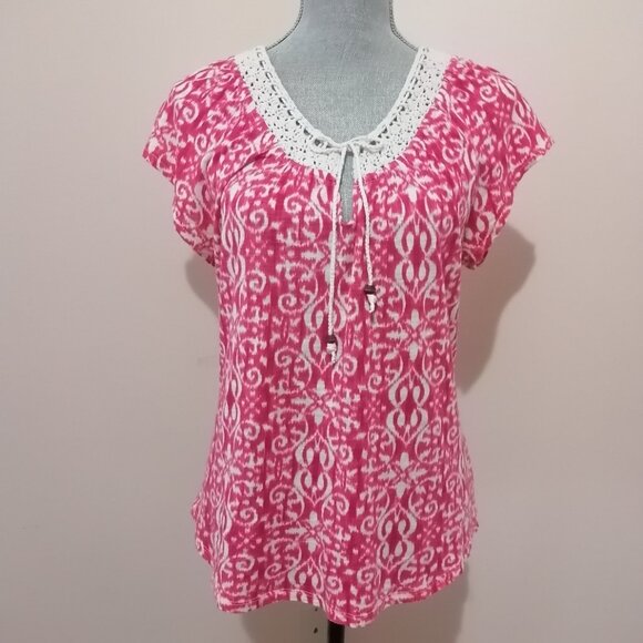 Boho Hot Pink and Cream Patterned Top with Crocheted Lace Drawstring Neckline - Picture 1 of 7